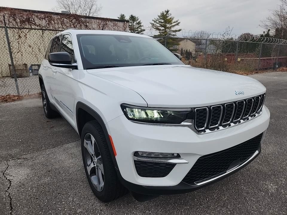 Used 2022 Jeep Grand Cherokee 4xe with VIN 1C4RJYB61N8748589 for sale in Kansas City