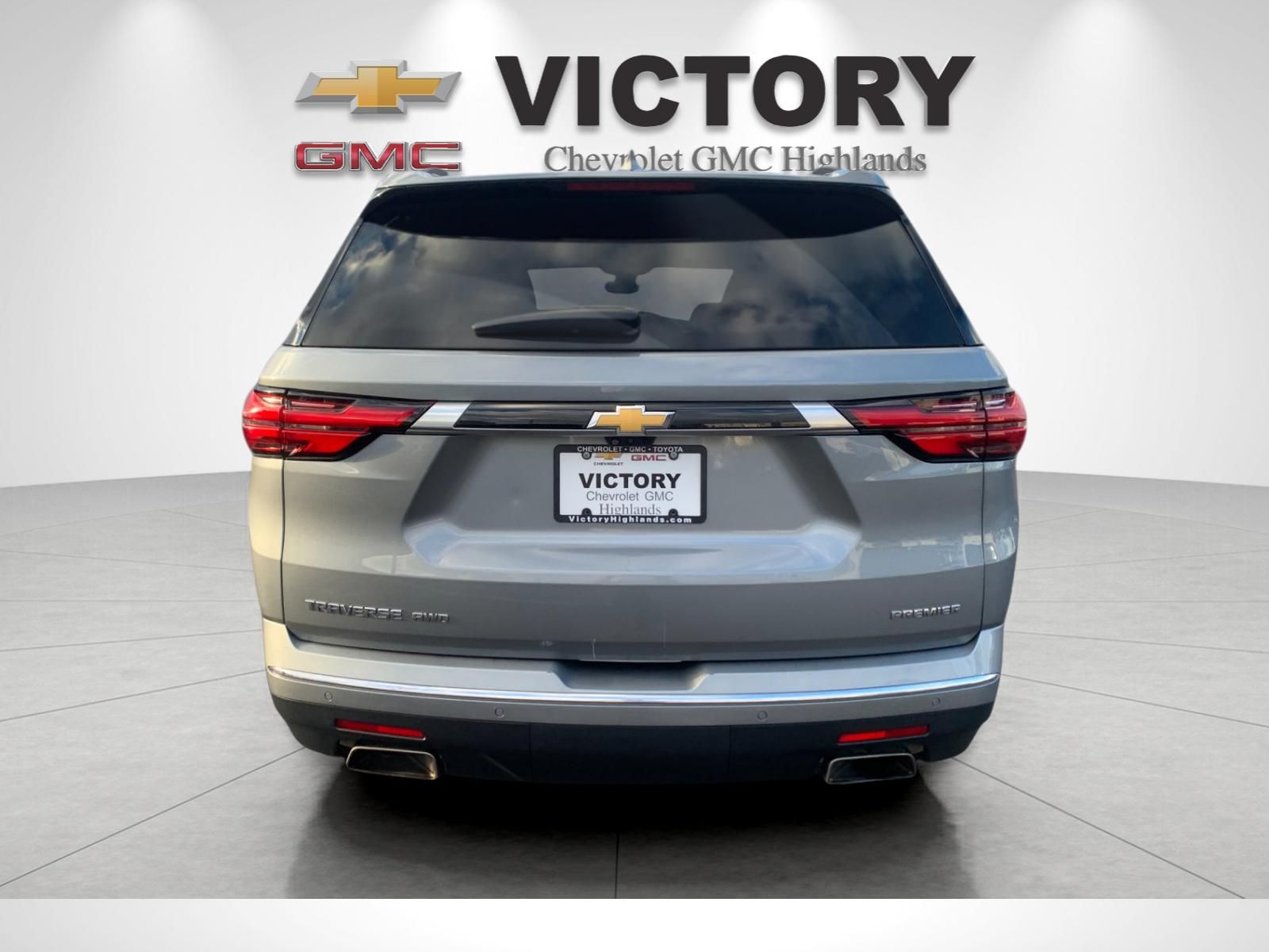 2023 Chevrolet Traverse Premier photo 4