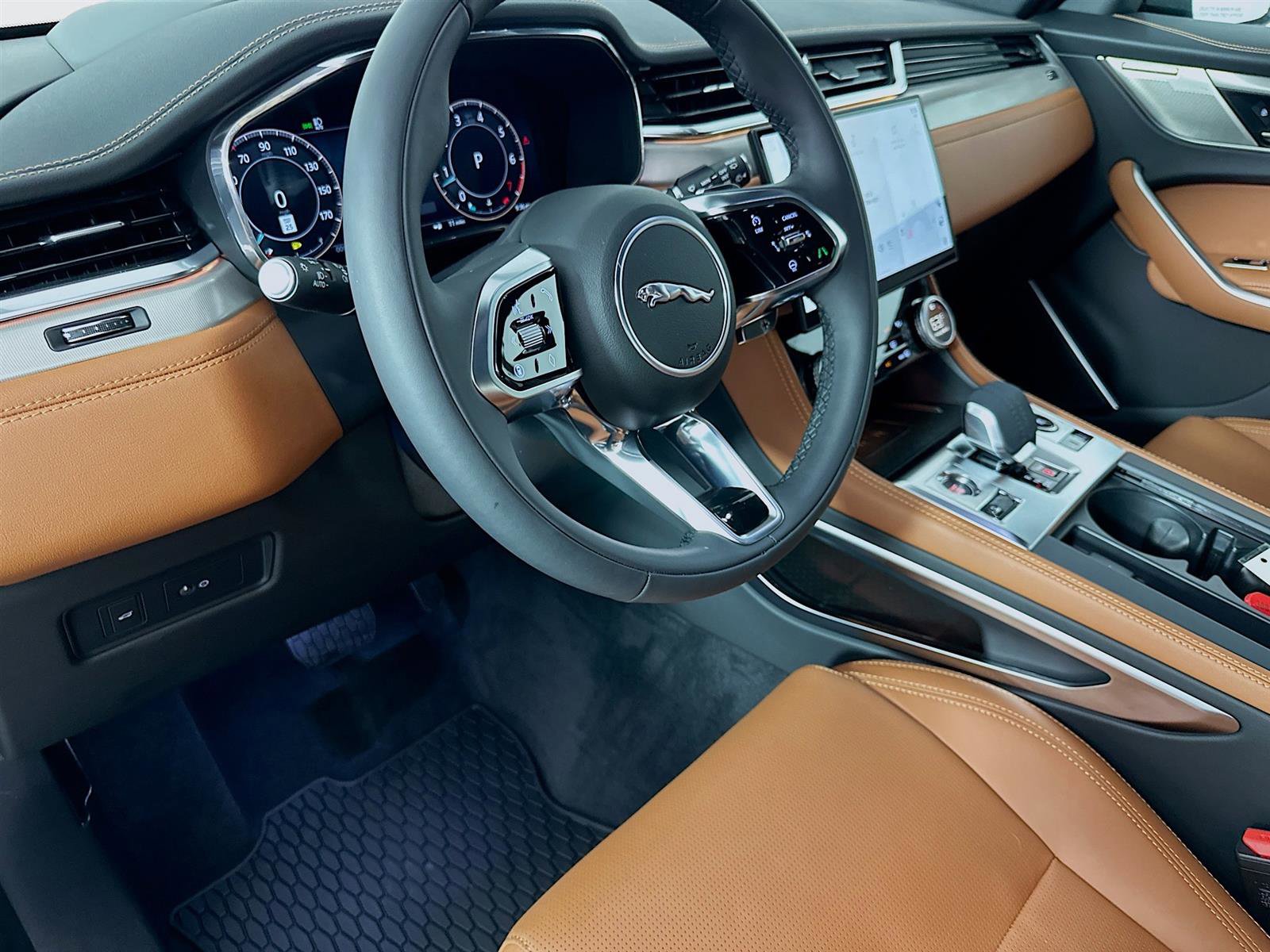 2026 Jaguar F-PACE P250 R-Dynamic S photo 7