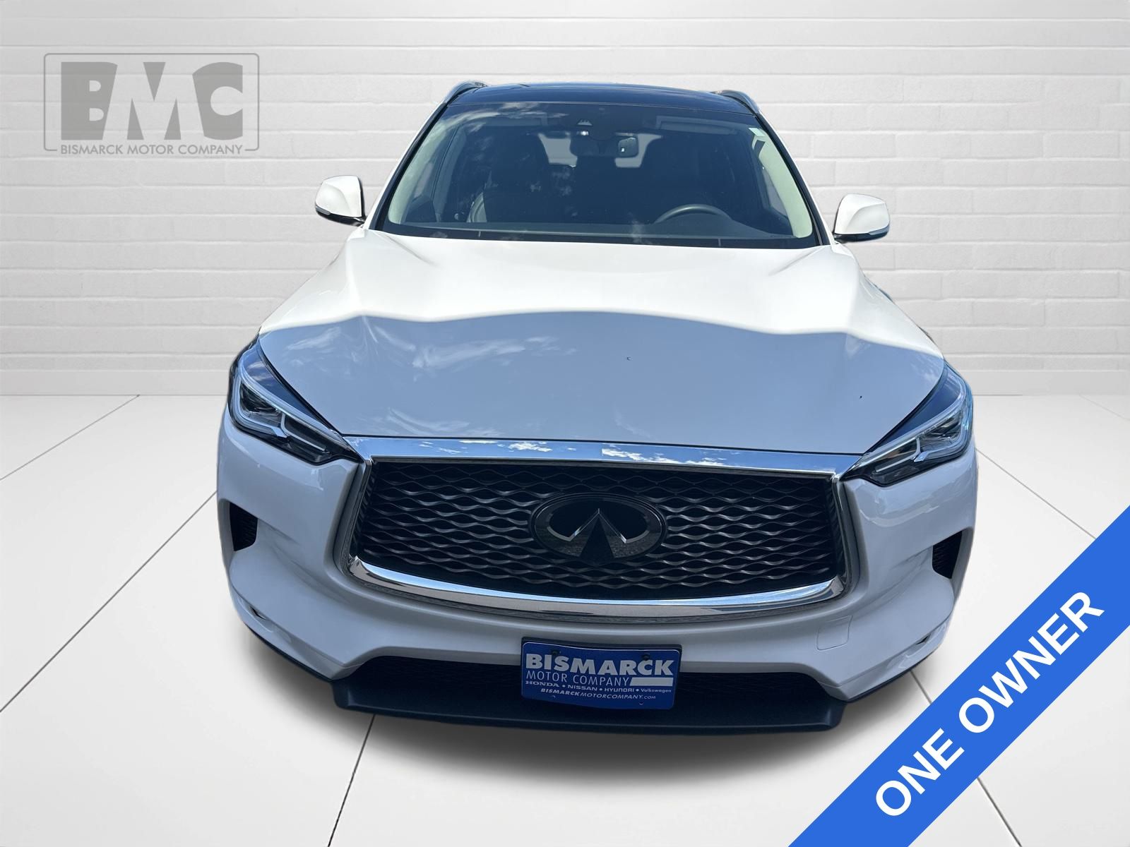 2021 Infiniti QX50 Luxe photo 2