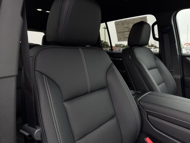2026 Gmc Acadia Elevation photo 4