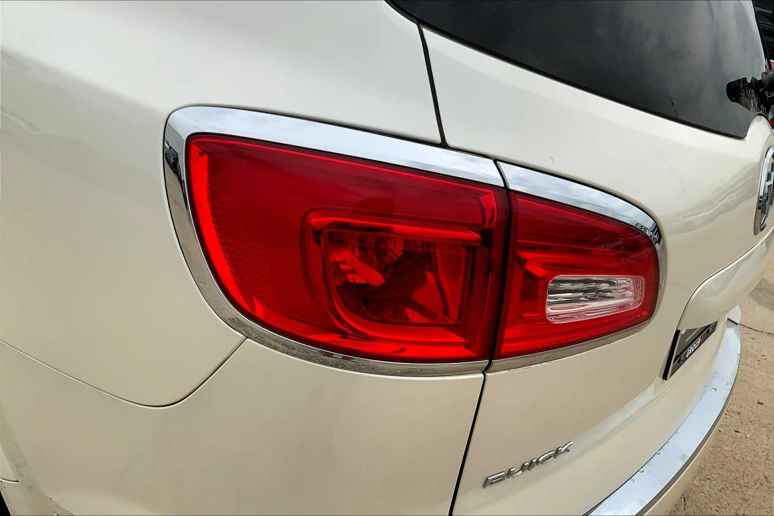 2014 Buick Enclave Premium photo 27