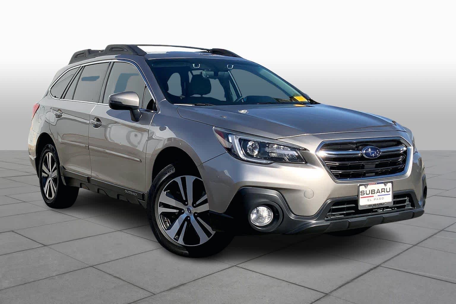 2018 Subaru Outback Limited photo 2