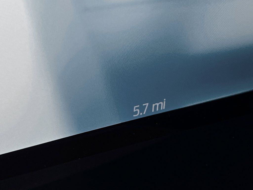 2025 Ford F-350 Lariat photo 2