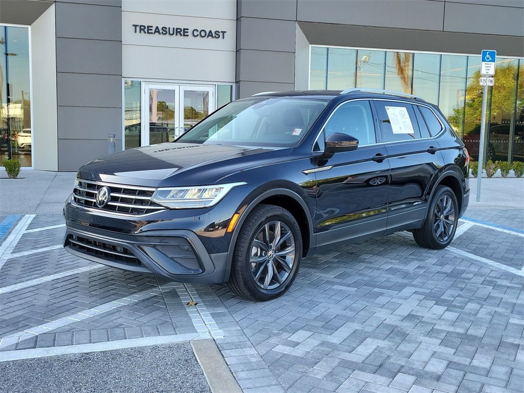 2022 Volkswagen Tiguan SE