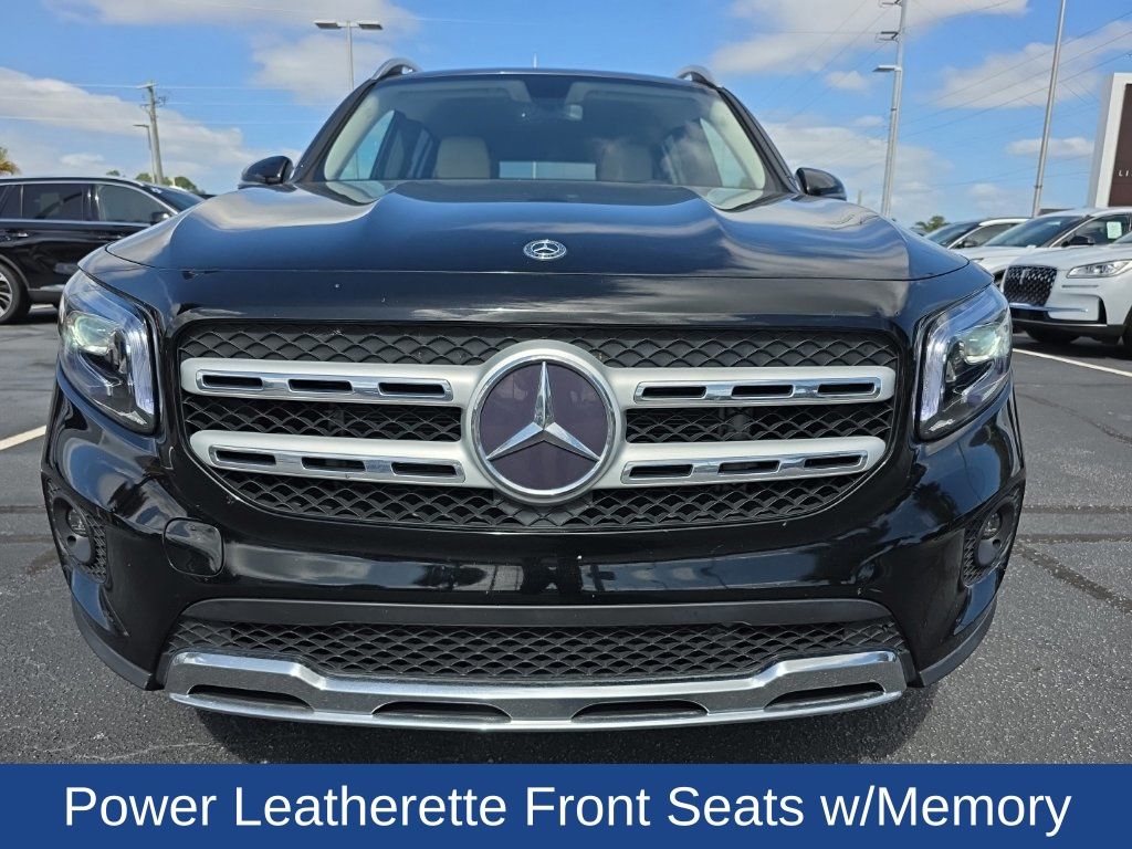 2020 Mercedes Benz GLB 250 photo 2