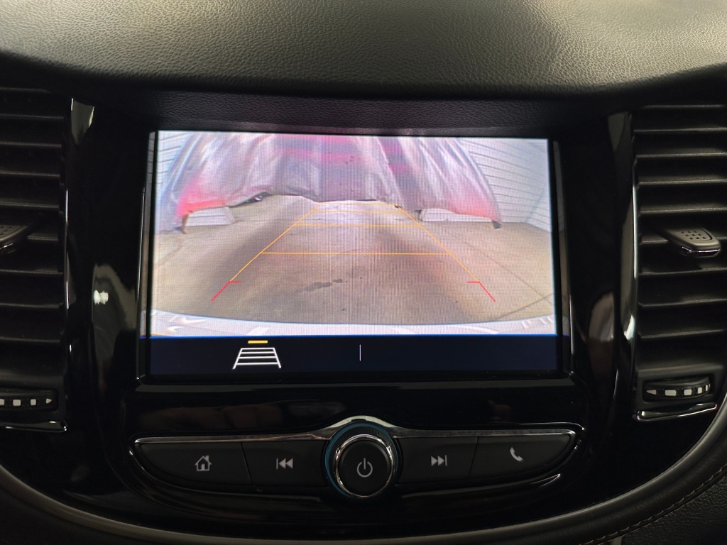 2022 Chevrolet Trax LT photo 10