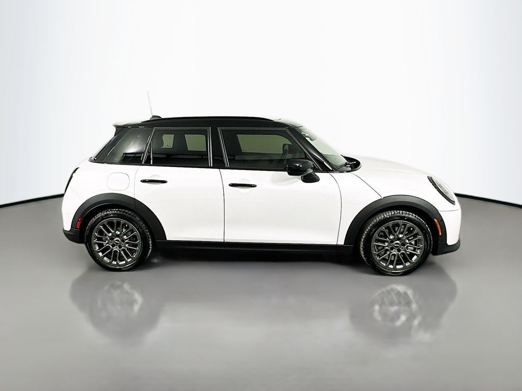 2025 Mini Cooper S photo 4