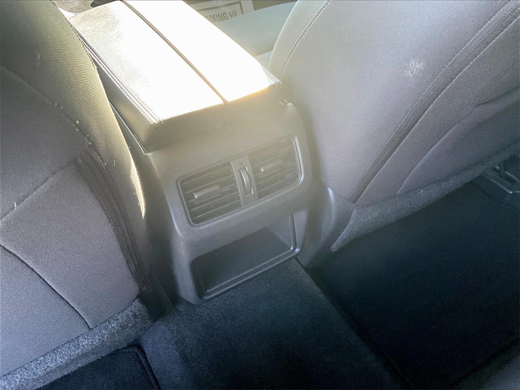 2023 Nissan Rogue S photo 27