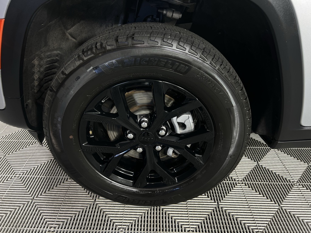 2024 Jeep Grand Cherokee Altitude X photo 4