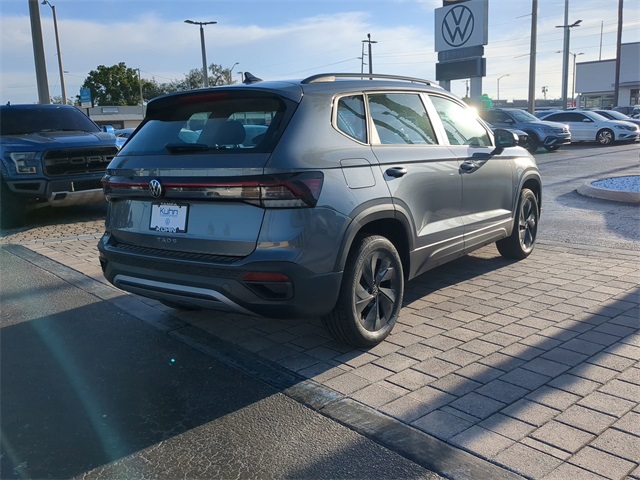 2025 Volkswagen Taos S photo 4
