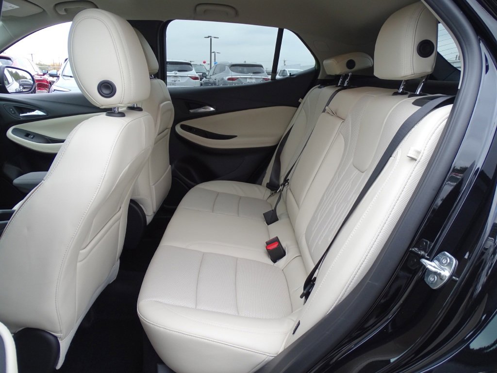 2024 Buick Encore GX Avenir photo 15