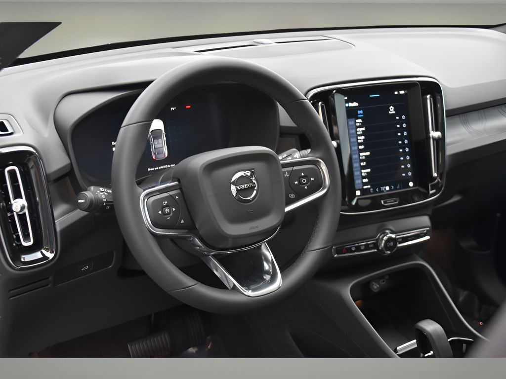 2024 Volvo C40 Recharge Plus photo 8
