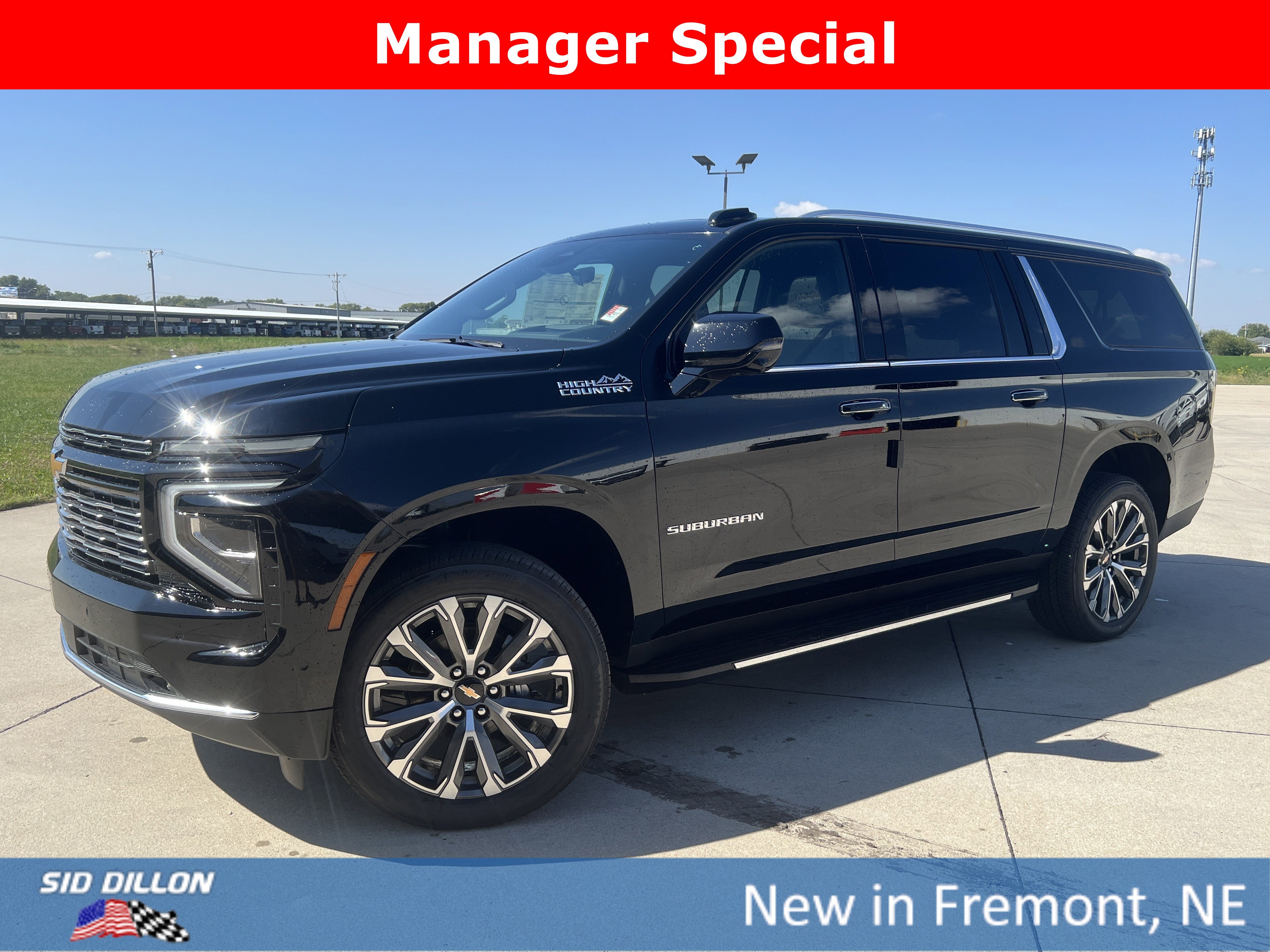 2026 Chevrolet Suburban High Country's photo