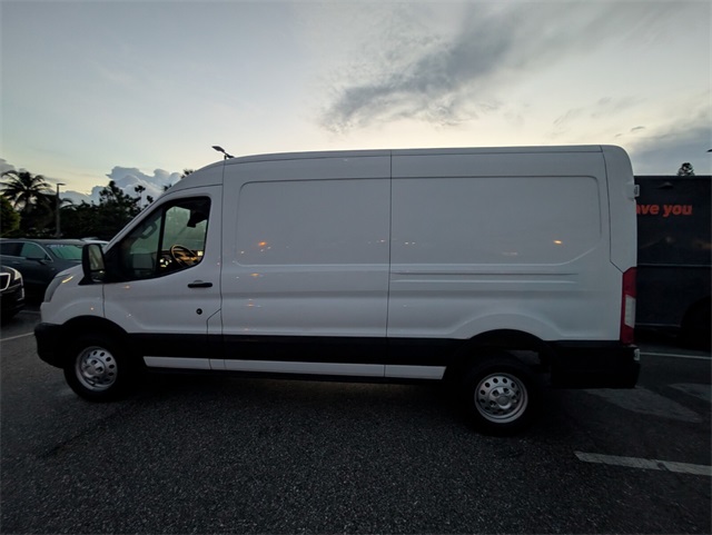 2023 Ford Transit photo 4