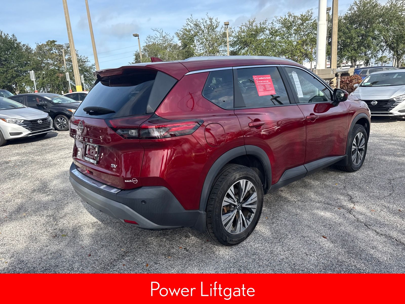 2023 Nissan Rogue SV photo 4