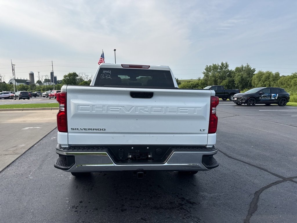 2026 Chevrolet Silverado 1500 LT photo 6