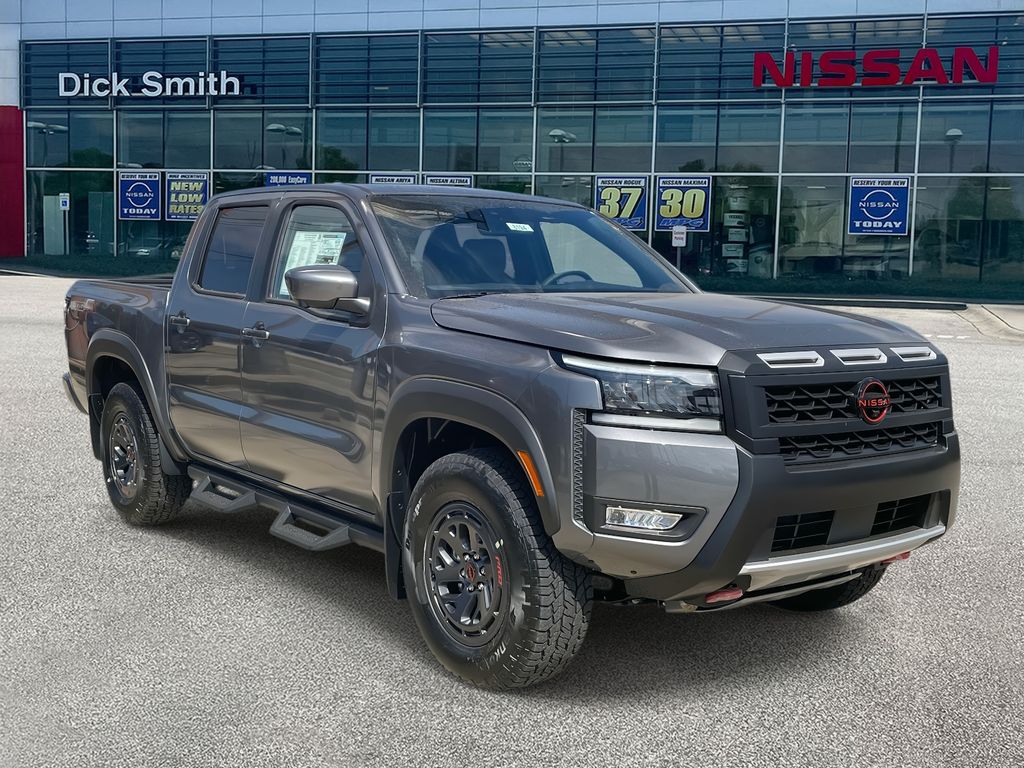 2026 Nissan Frontier PRO-4X's photo