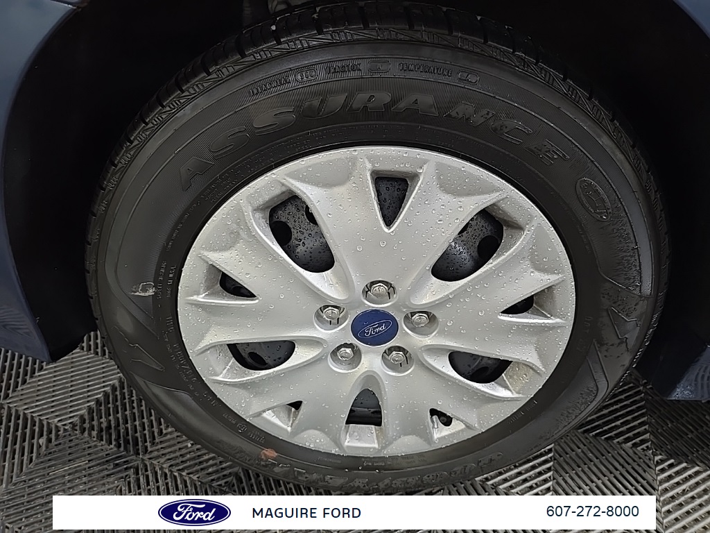 2019 Ford Fusion S photo 12