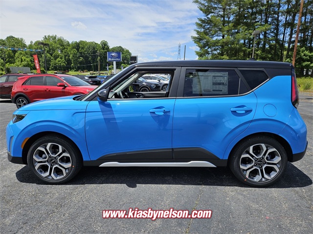2025 Kia Soul EX photo 4