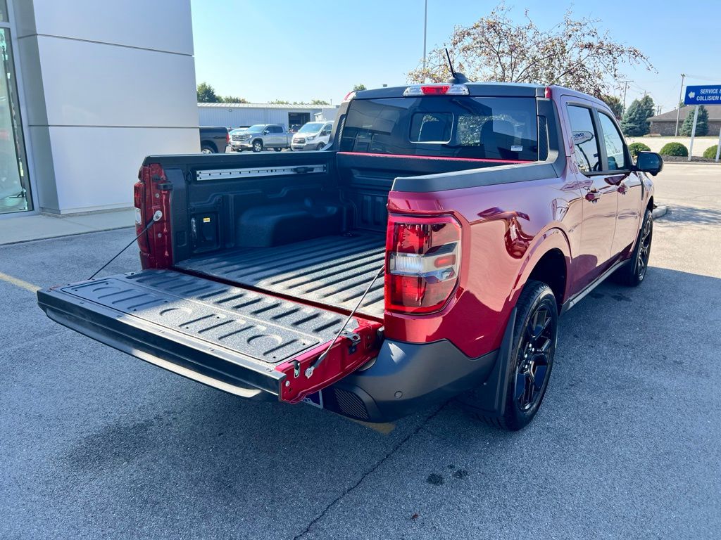 2025 Ford Maverick Lariat photo 44