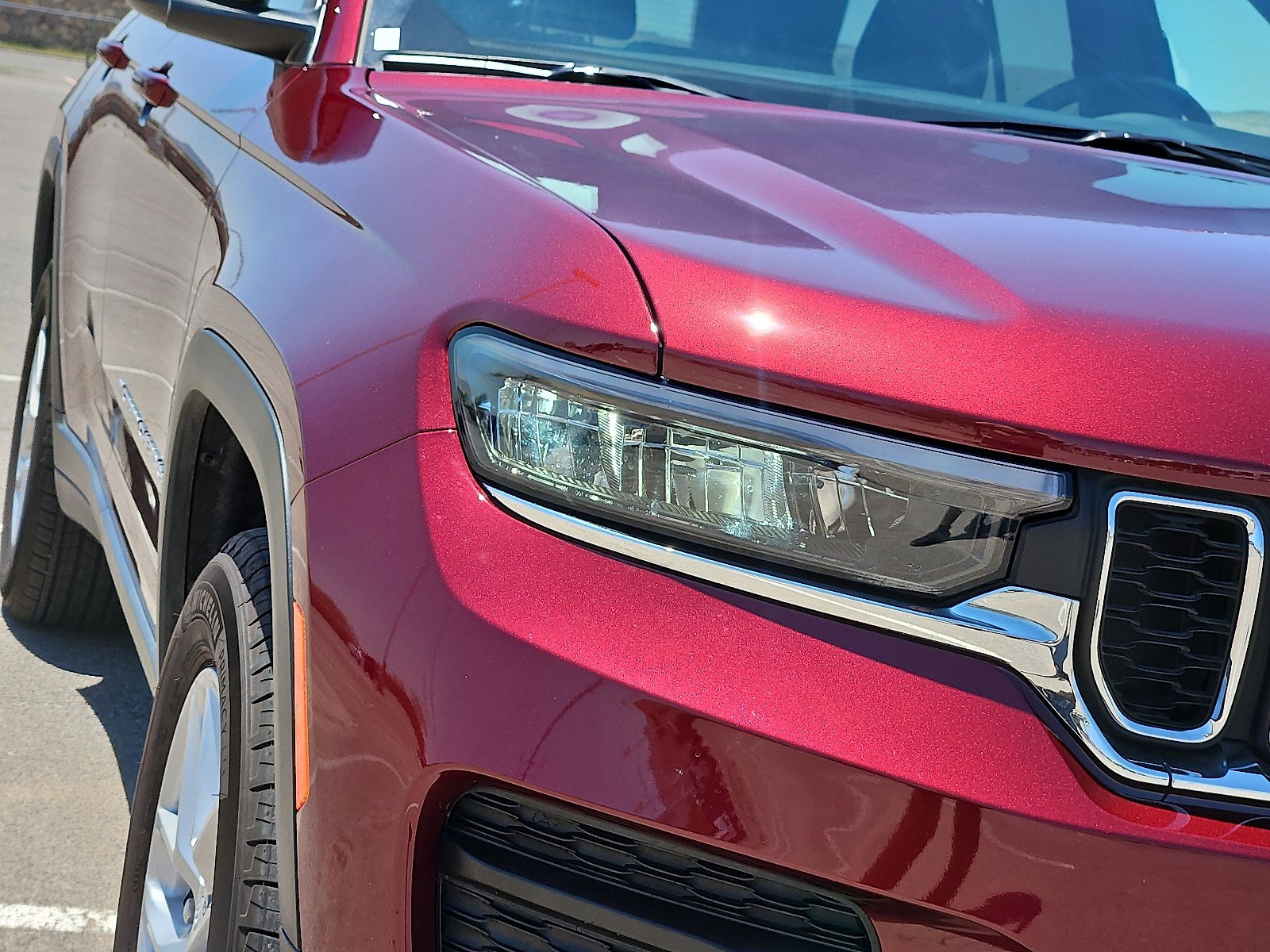2025 Jeep Grand Cherokee Laredo X photo 5