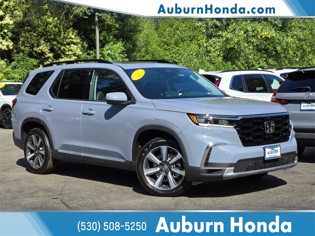 2025 Honda Pilot Elite's photo