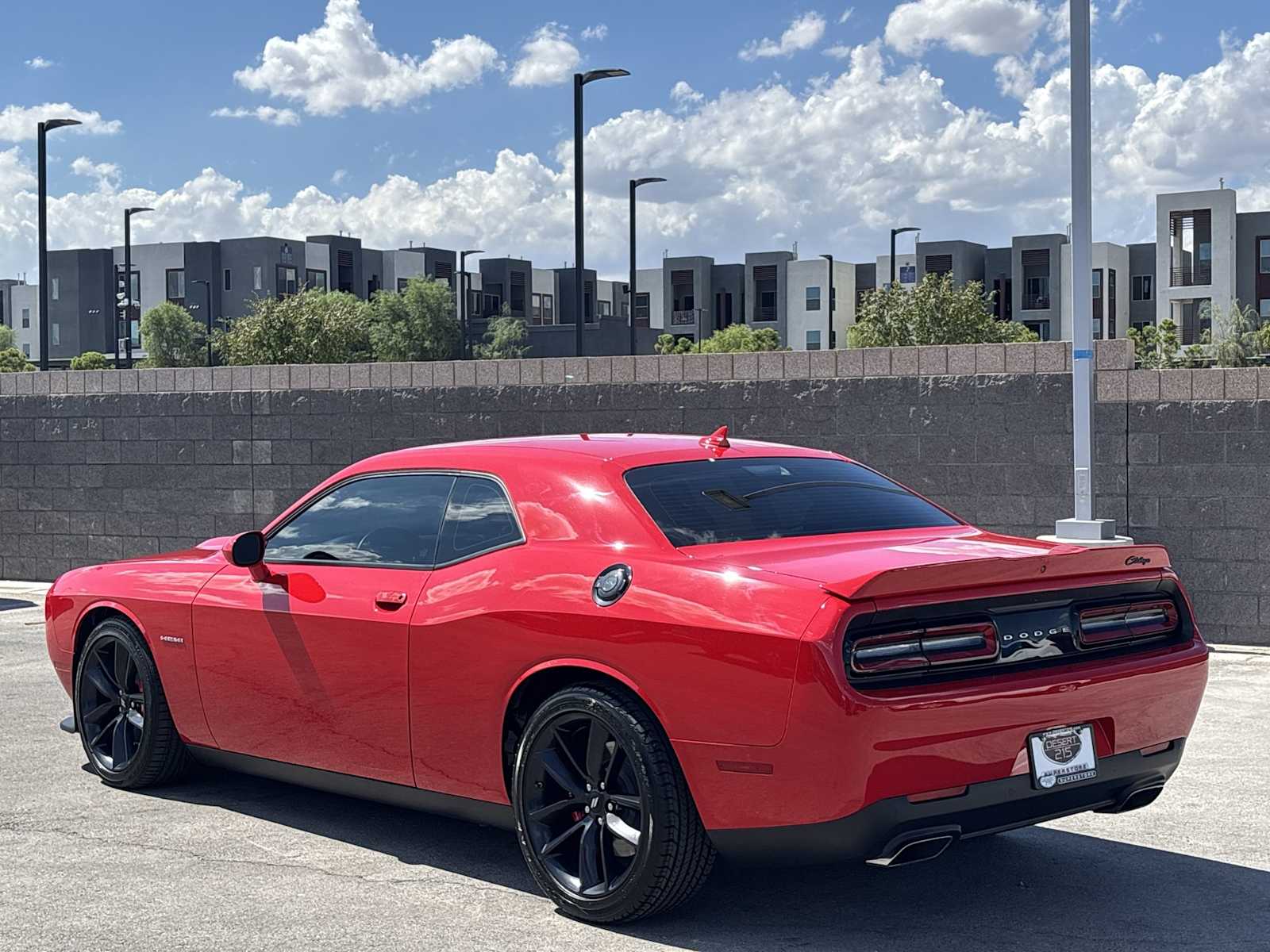 2022 Dodge Challenger R/T photo 7