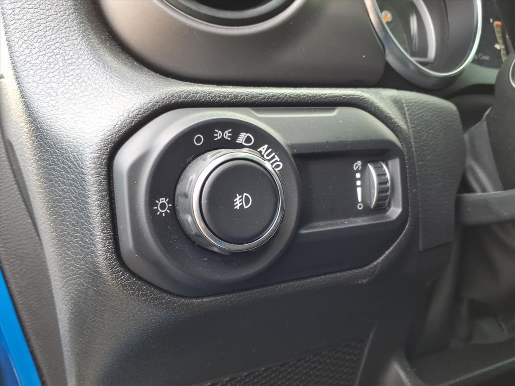 2023 Jeep Wrangler Sport S photo 9