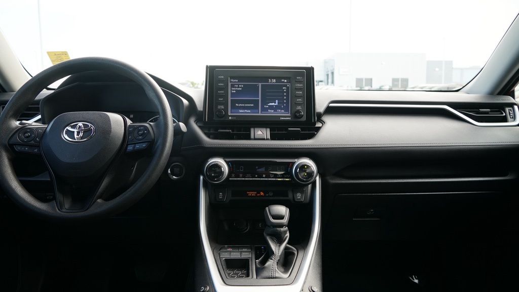 2022 Toyota RAV4 XLE photo 22