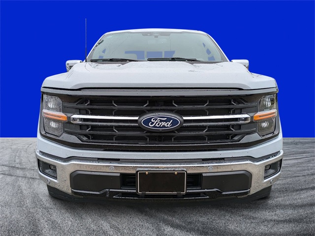 2025 Ford F-150 XLT photo 8