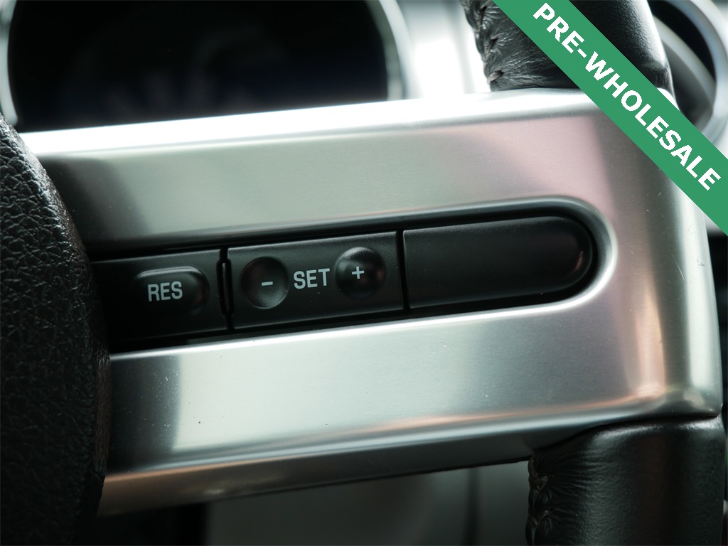 2007 Ford Mustang GT Premium photo 17