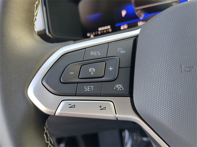 2025 Volkswagen Taos S photo 21
