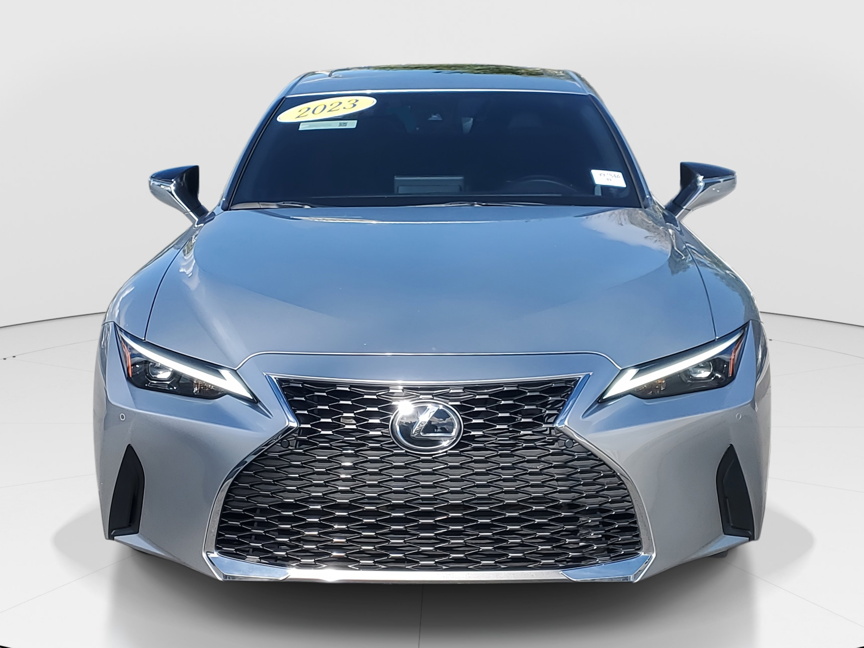 2023 Lexus IS 300 photo 3