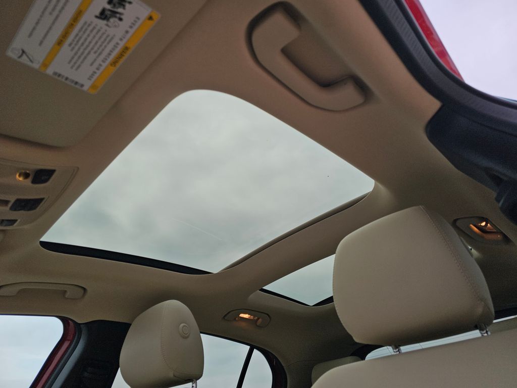 2020 Mercedes Benz GLA 250 4MATIC photo 18