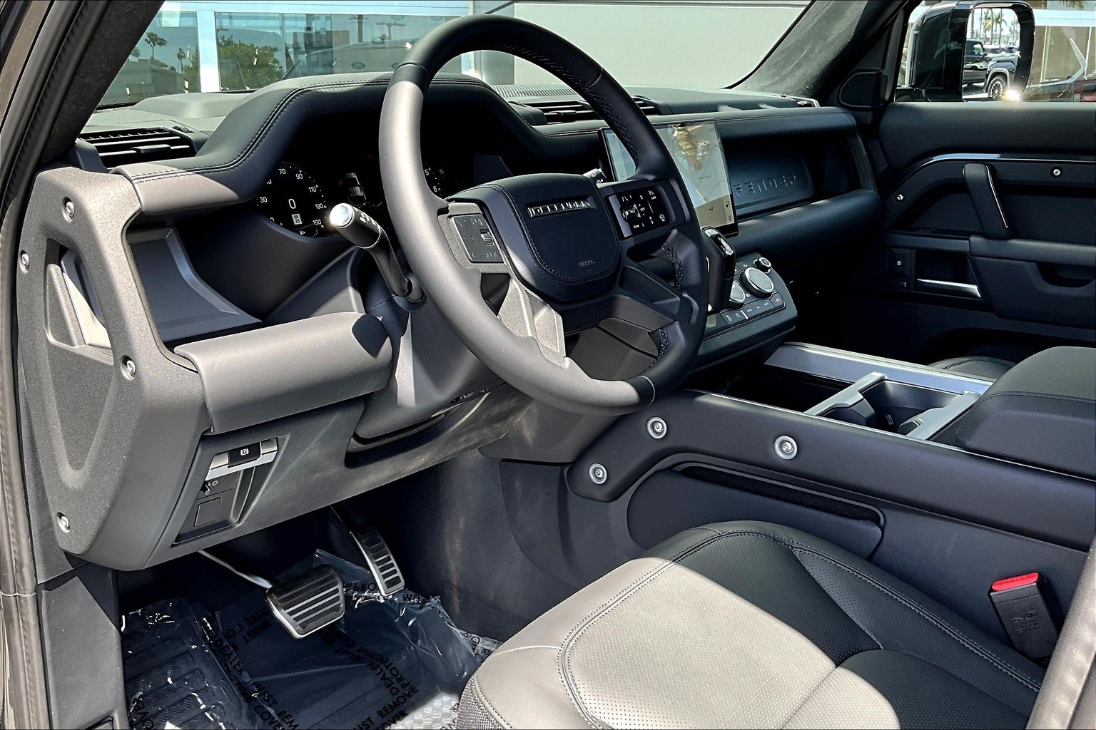 2025 Land Rover Defender 110 X photo 6