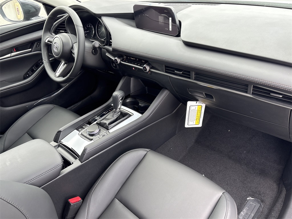 2025 Mazda Mazda3 2.5 Select Sport photo 9
