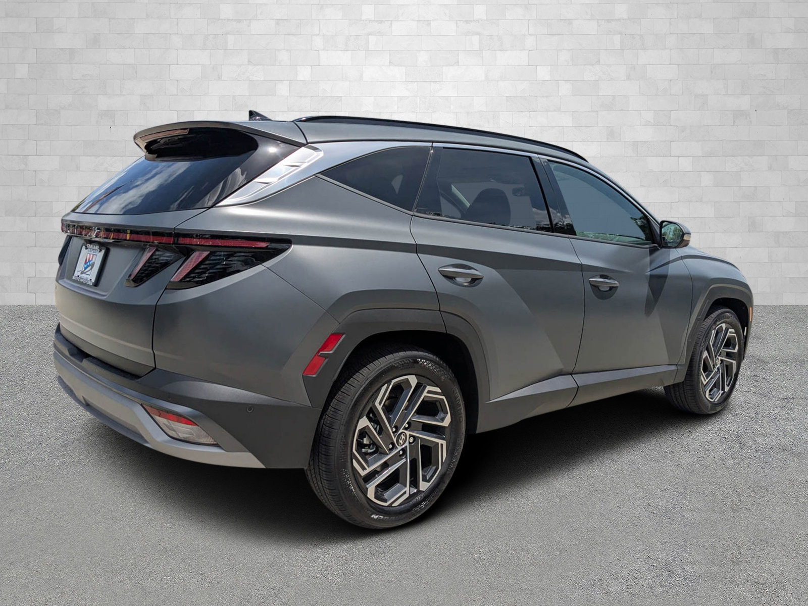 2025 Hyundai Tucson Limited photo 2