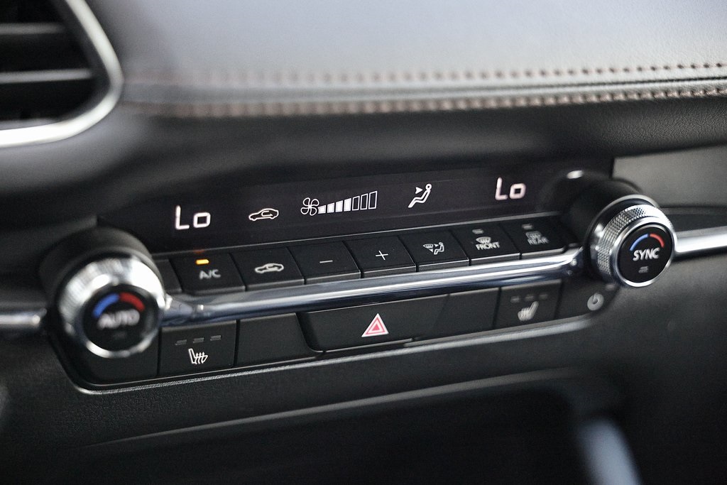 2025 Mazda Mazda3 2.5 s Preferred Hatchback photo 35