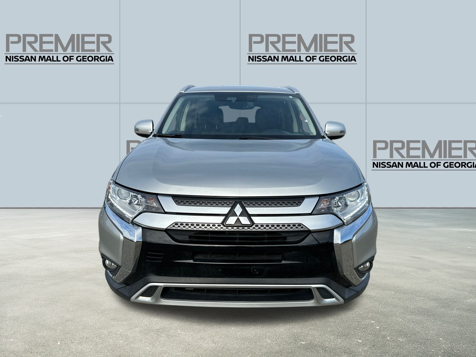 2020 Mitsubishi Outlander ES LE SP SEL Limited photo 2