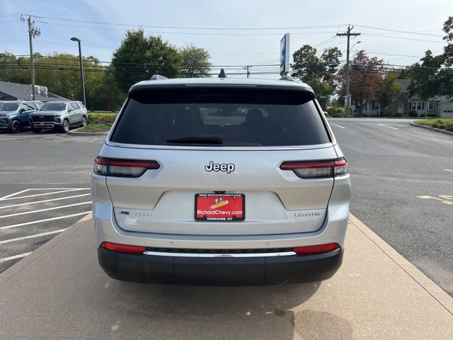 2022 Jeep Grand Cherokee Limited photo 3