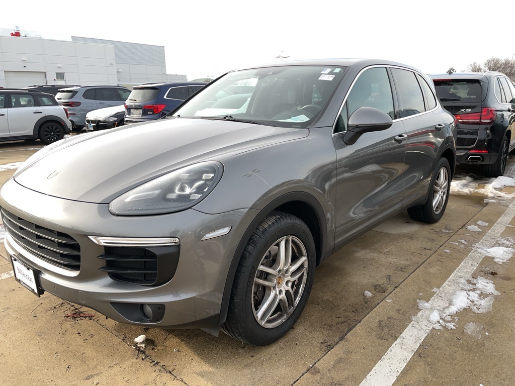 2016 Porsche Cayenne Base