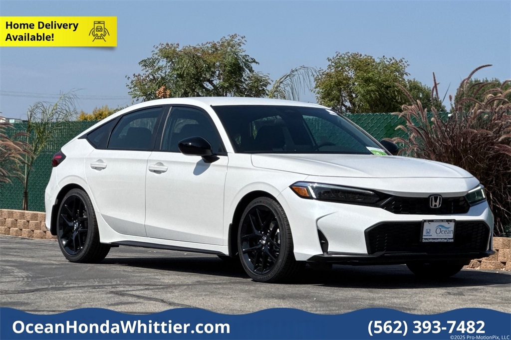 2026 Honda Civic Hatchback Sport's photo