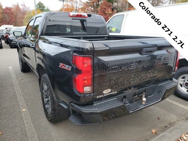 2023 Chevrolet Colorado Z71 photo 2