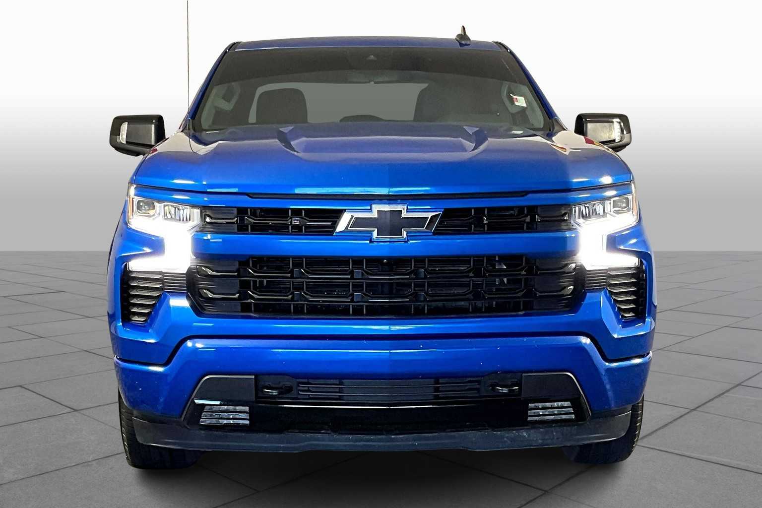 2022 Chevrolet Silverado 1500 RST photo 3