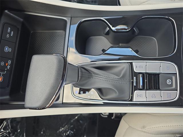 2026 Hyundai Tucson SEL photo 18
