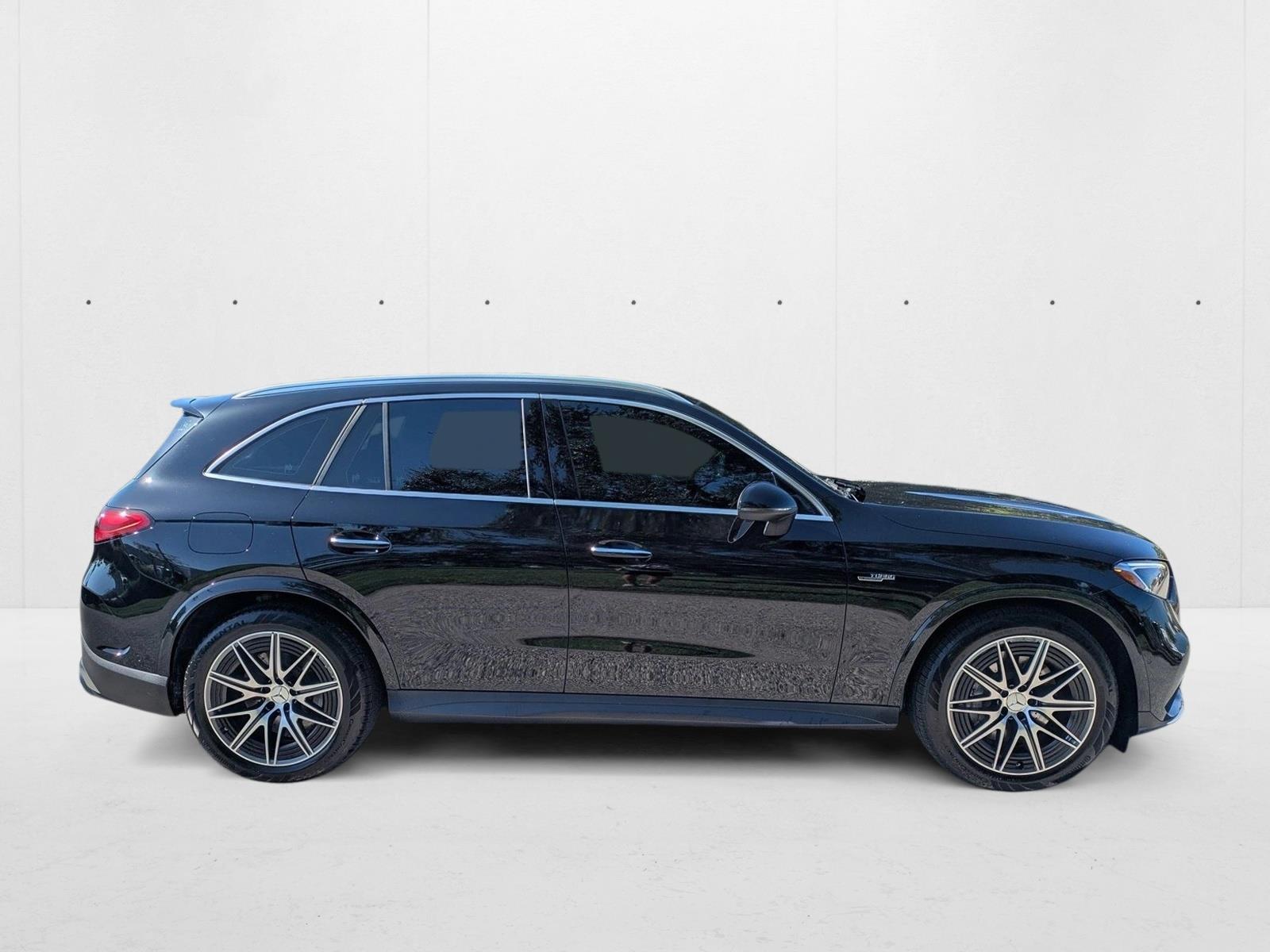 2025 Mercedes Benz GLC AMG 43 4MATIC photo 4