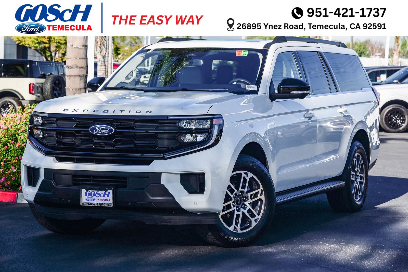 2025 Ford Expedition Active's photo