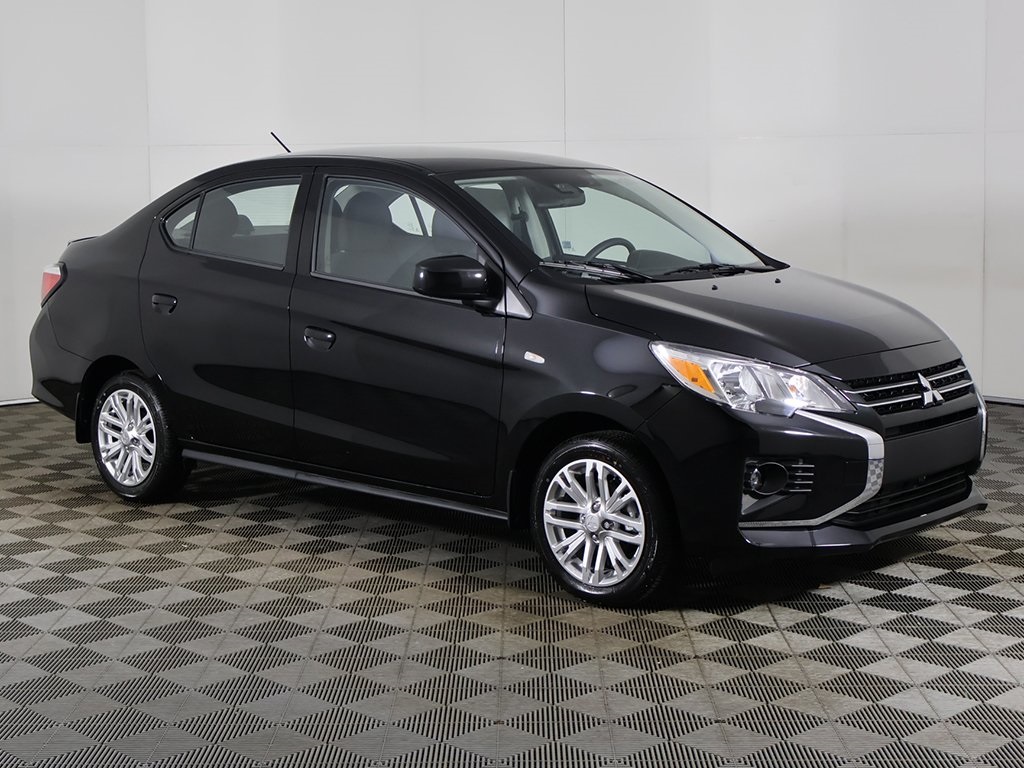 2024 Mitsubishi Mirage G4 LE photo 2