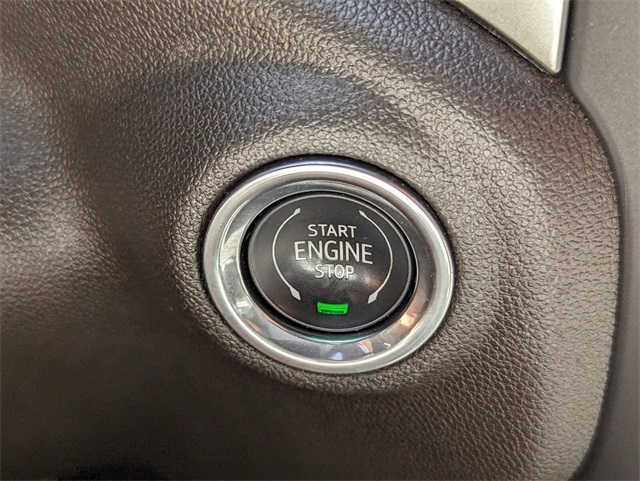 2020 Chevrolet Silverado 1500 LT photo 19